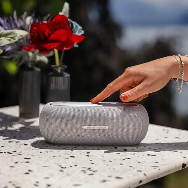 Harman_Kardon_Luna_Blanc-4